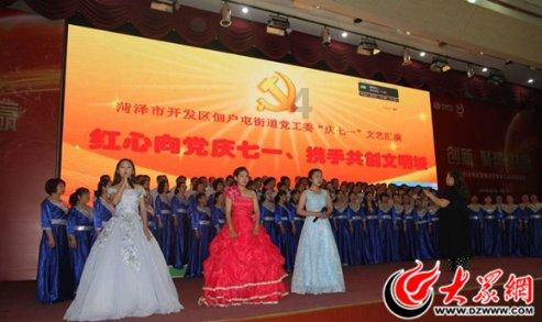 解忧吉鹿力,如何选择铺地砖还是铺木地板?问答社区